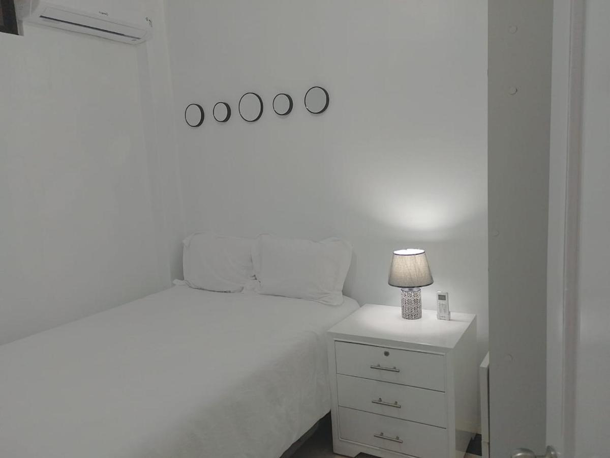 Comfortable 3-Bedroom Apartment, Close To The American Consulate Guayaquil Esterno foto